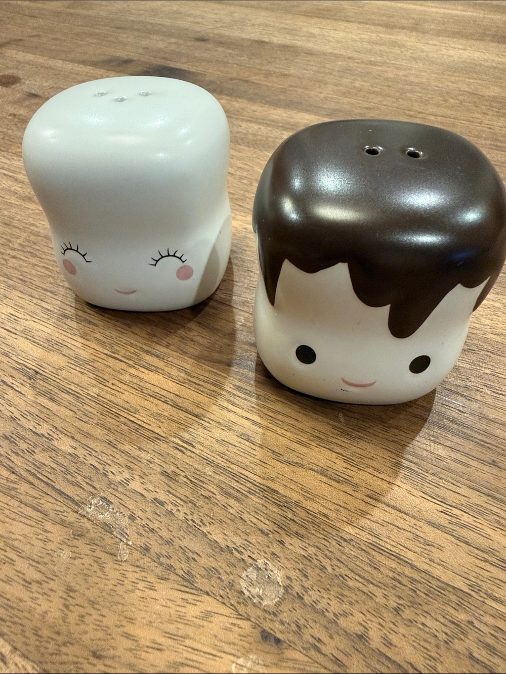 Marshmallow Salt & Pepper Shaker Set - Cute White and chocolate drizzled.